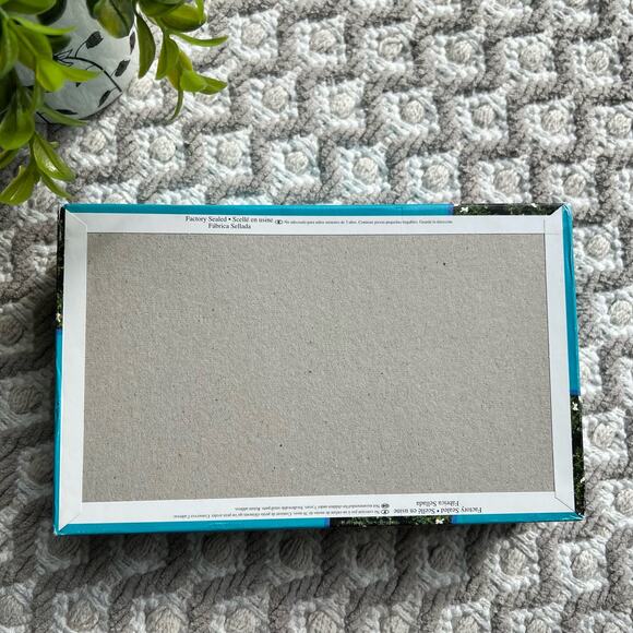 NEW Colorful Roseart Encore White Roses at Portland Head ME 500 Piece Puzzle - Picture 8 of 8